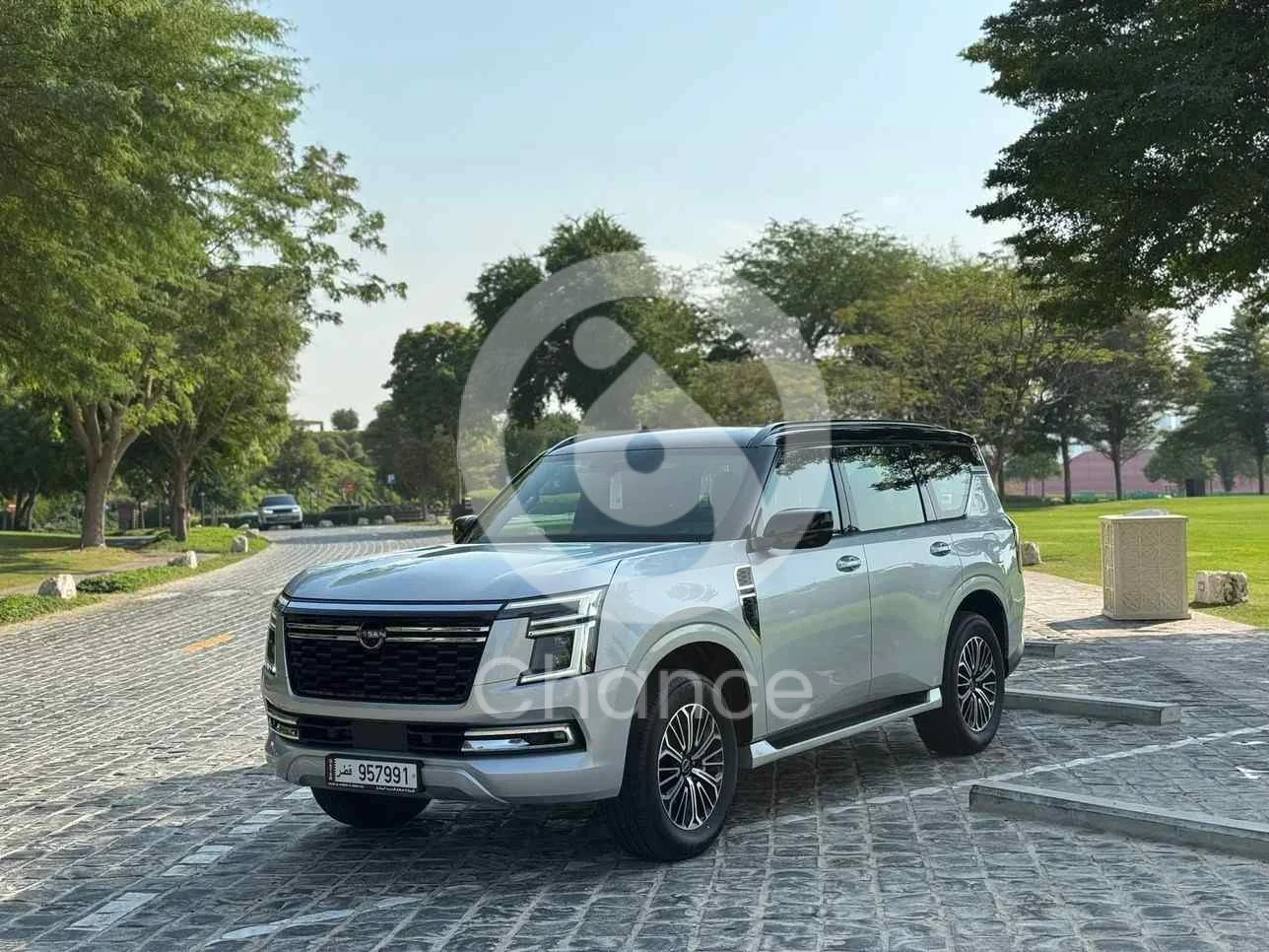 نيسان باترول بلاتينيوم 8 سلندر إس يو في 4 في 4 فضي 2025